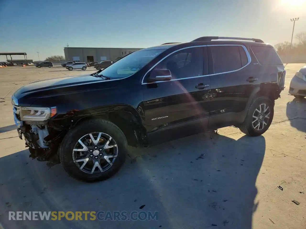 1 Photograph of a damaged car 1GKKNKLA1MZ215581 GMC ACADIA 2021