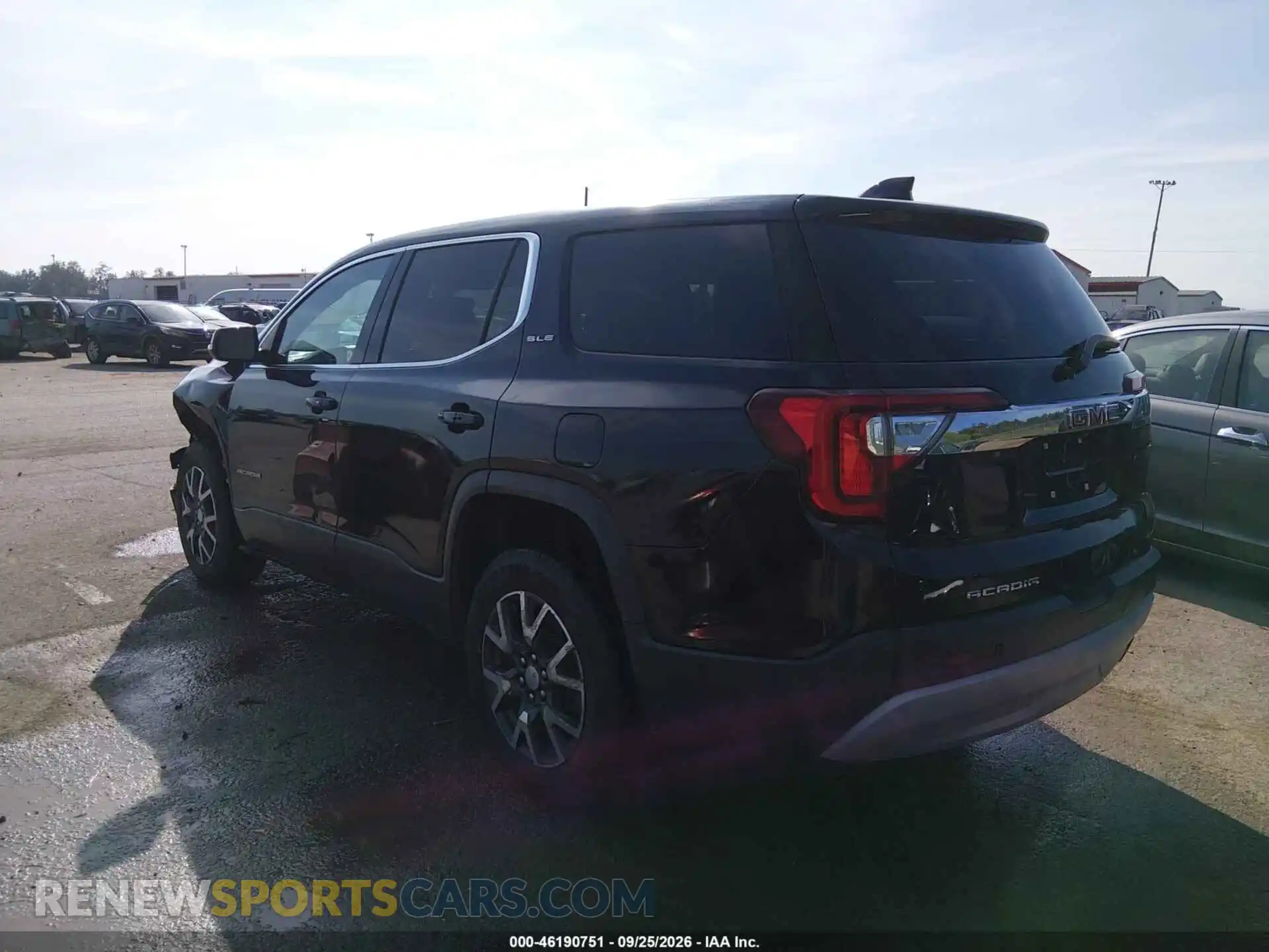 3 Photograph of a damaged car 1GKKNKLA1MZ228668 GMC ACADIA 2021