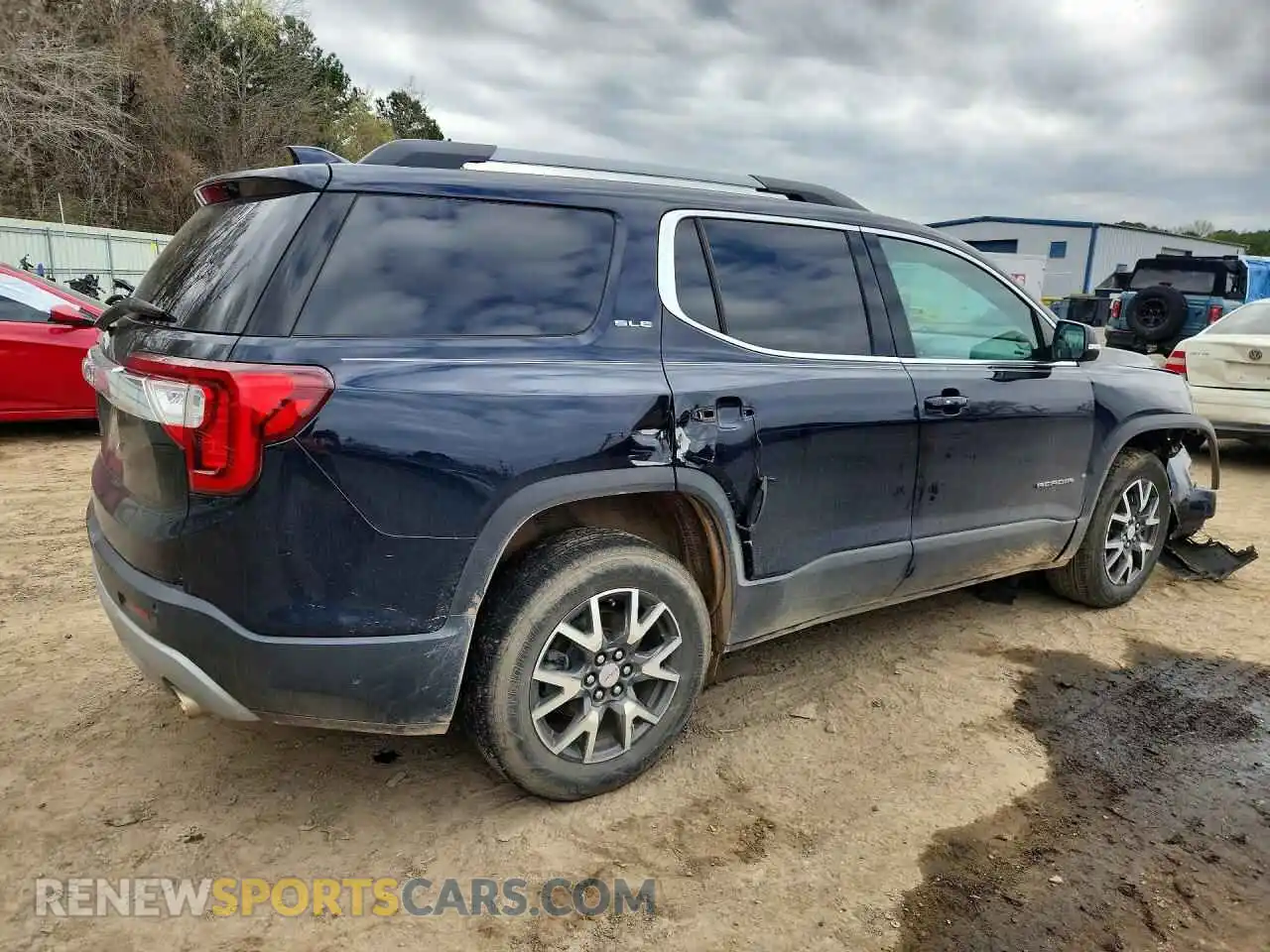 3 Photograph of a damaged car 1GKKNKLA2MZ193851 GMC ACADIA 2021