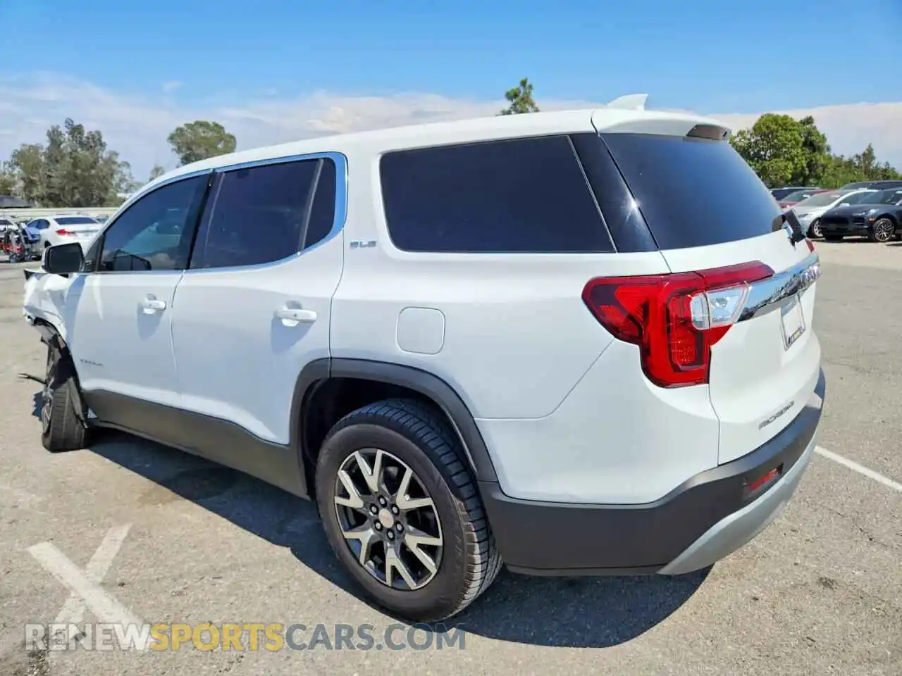 2 fotografías del automóvil dañado 1GKKNKLA4MZ170717 GMC ACADIA 2021