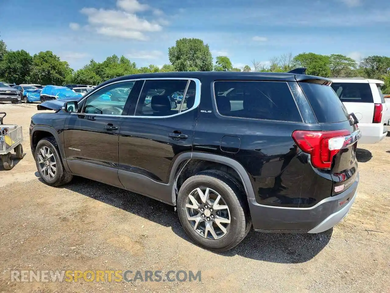 2 Photograph of a damaged car 1GKKNKLA4MZ207264 GMC ACADIA 2021