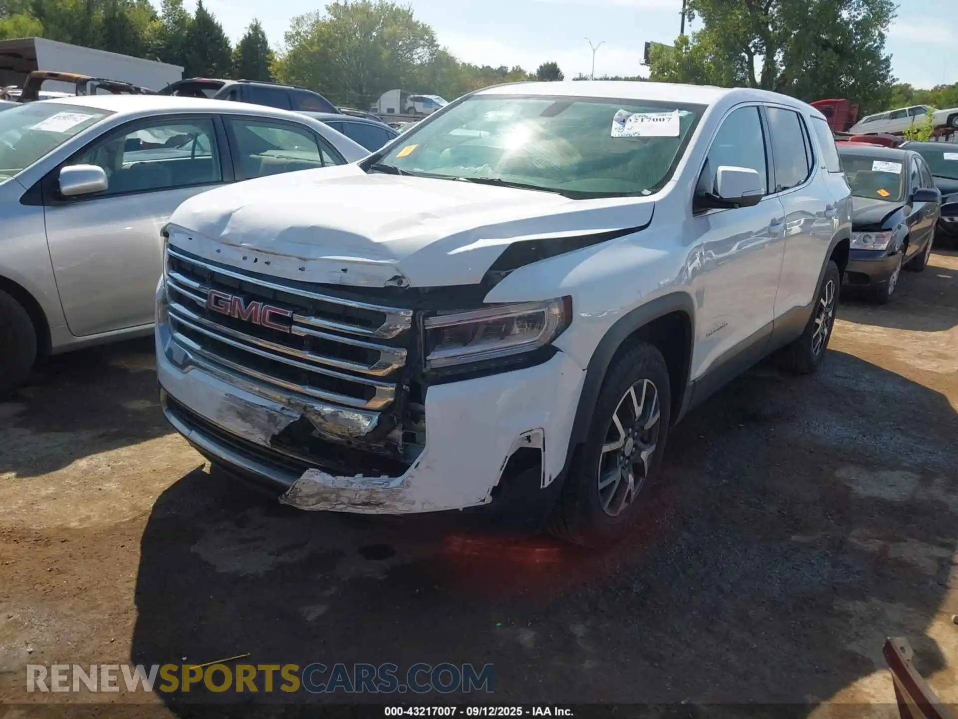 2 Photograph of a damaged car 1GKKNKLA4MZ219222 GMC ACADIA 2021