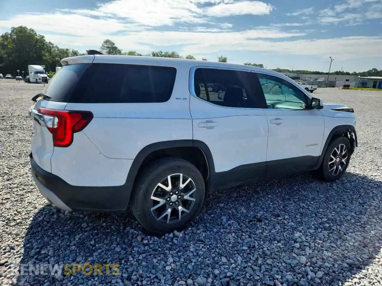 3 Фотография поврежденного автомобиля 1GKKNKLA7MZ173174 GMC ACADIA 2021