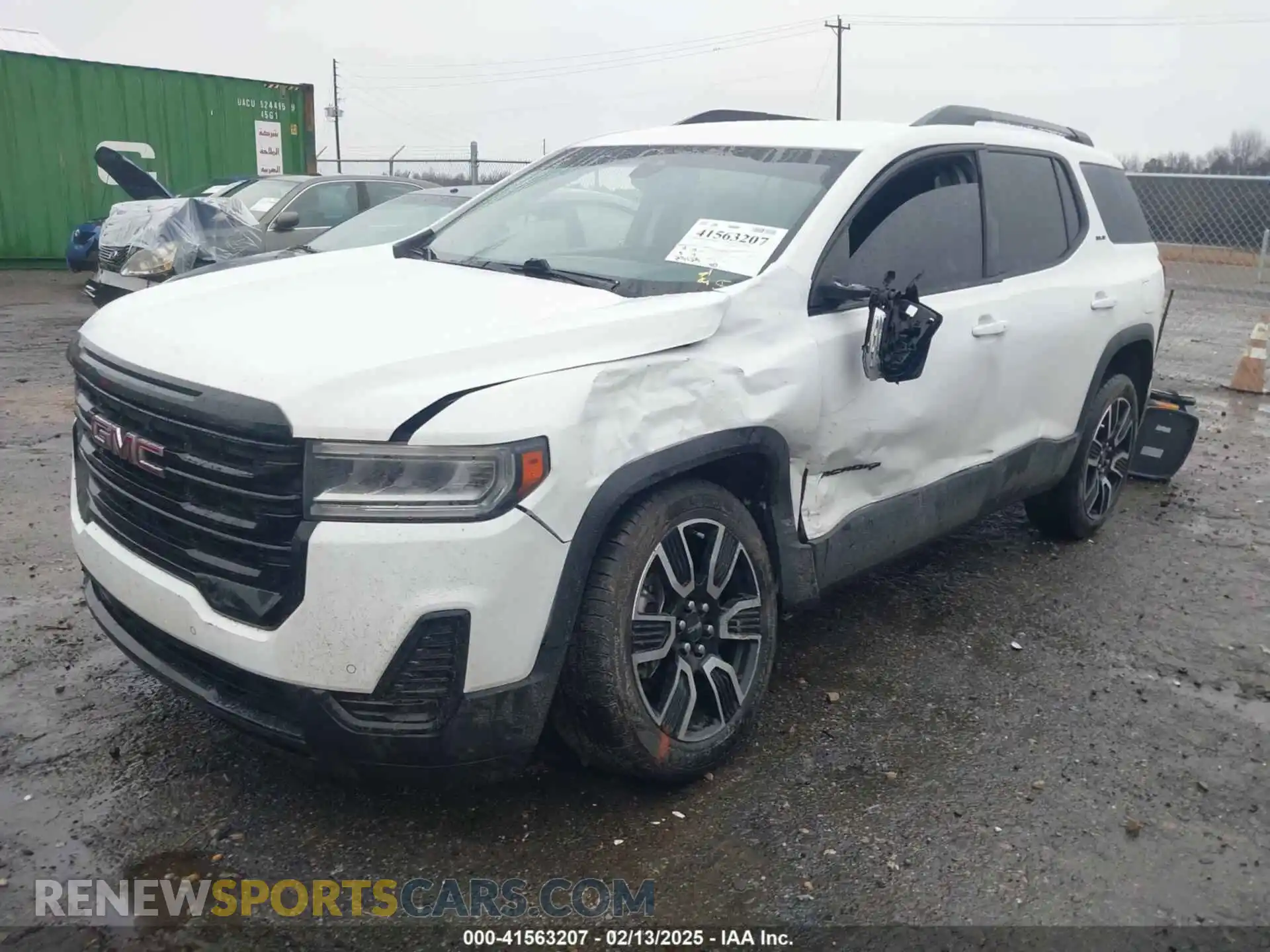 2 Photograph of a damaged car 1GKKNKLS2MZ202461 GMC ACADIA 2021