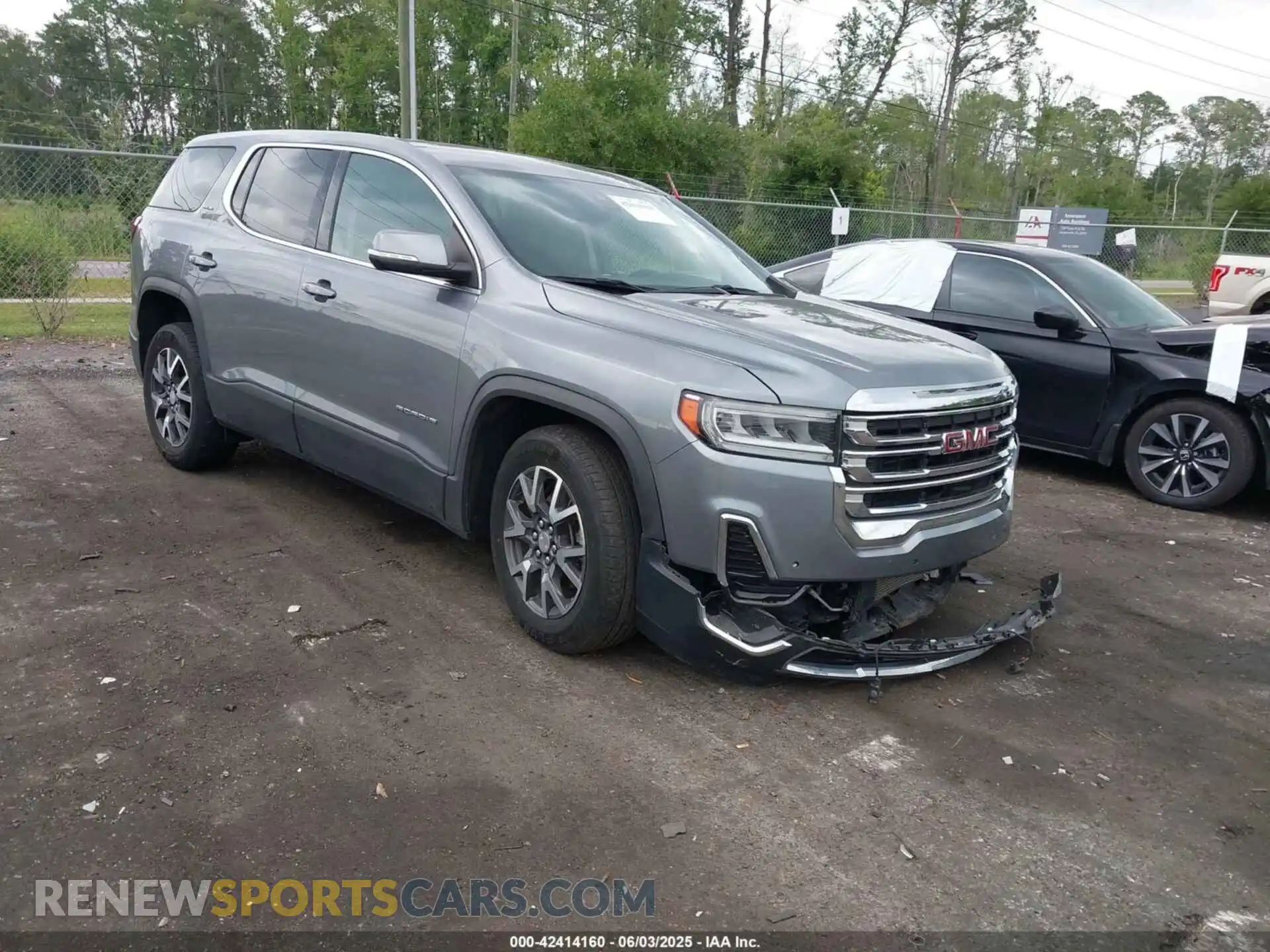 1 Photograph of a damaged car 1GKKNKLS4MZ173948 GMC ACADIA 2021