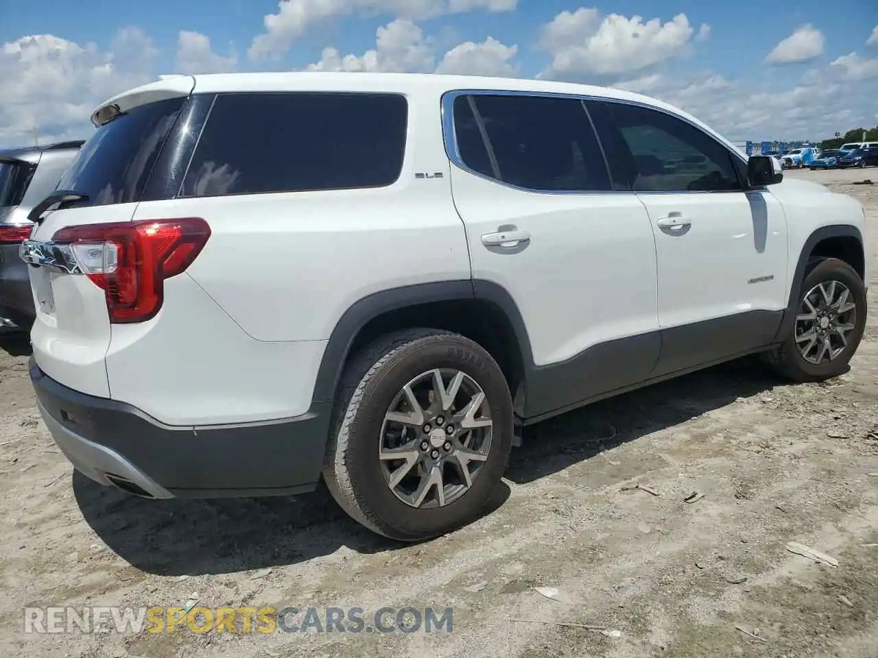 3 Photograph of a damaged car 1GKKNKLS6MZ193893 GMC ACADIA 2021