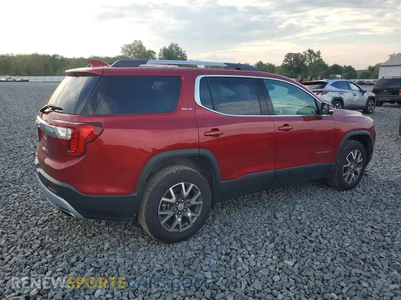 3 fotografías del automóvil dañado 1GKKNKLS7MZ117311 GMC ACADIA 2021