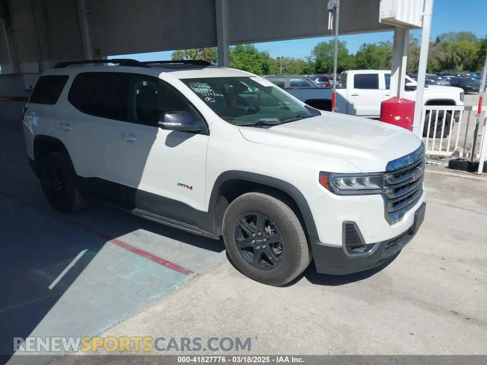 1 Photograph of a damaged car 1GKKNLLS0MZ102445 GMC ACADIA 2021
