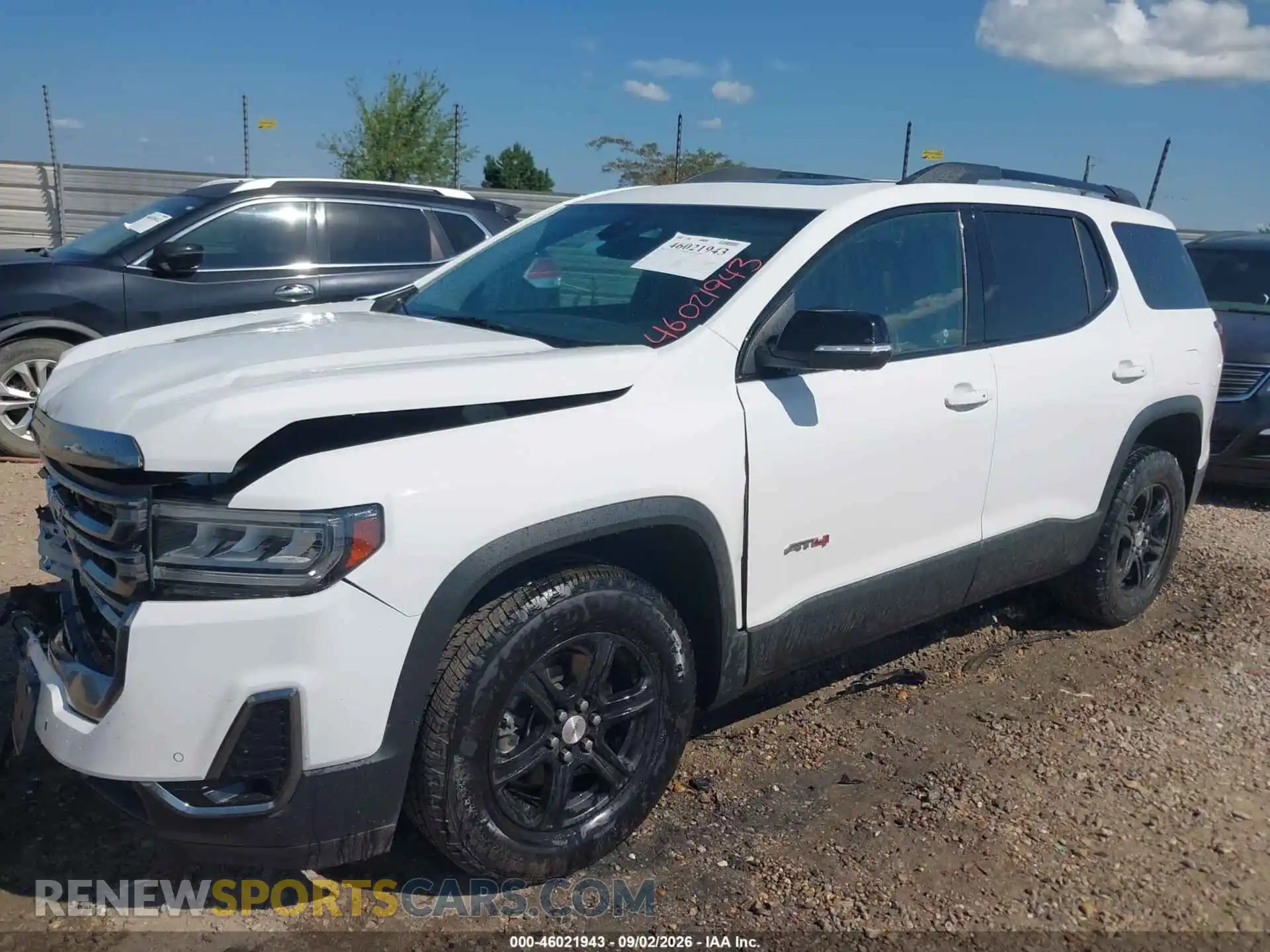 2 Photograph of a damaged car 1GKKNLLS2MZ109283 GMC ACADIA 2021