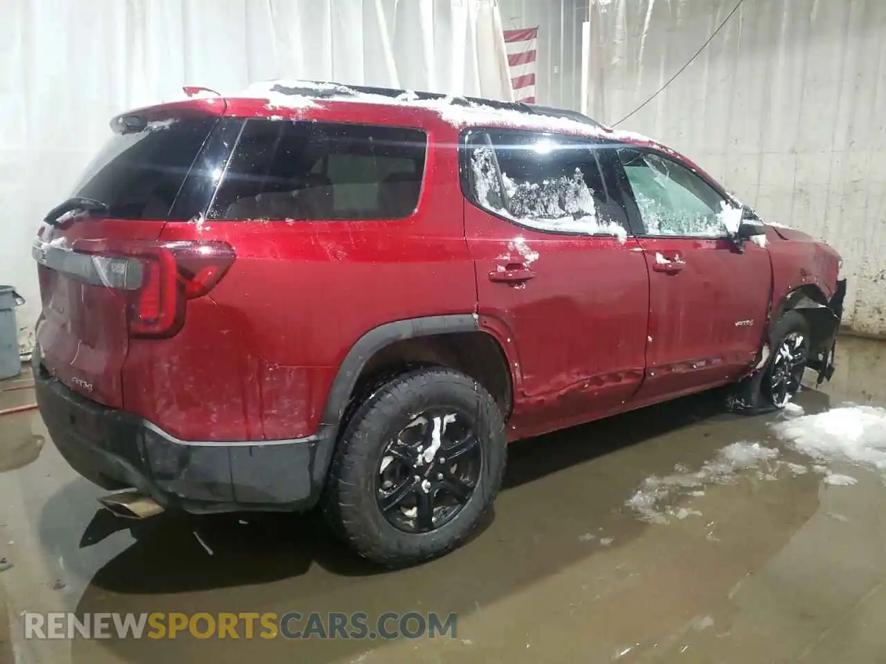 3 Photograph of a damaged car 1GKKNLLS2MZ234915 GMC ACADIA 2021