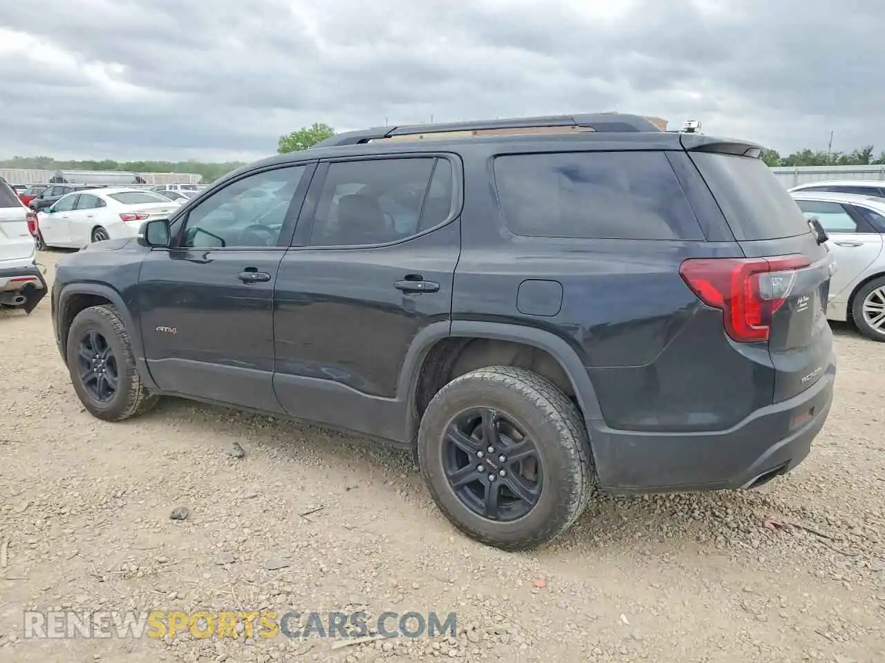 2 Photograph of a damaged car 1GKKNLLS4MZ187547 GMC ACADIA 2021