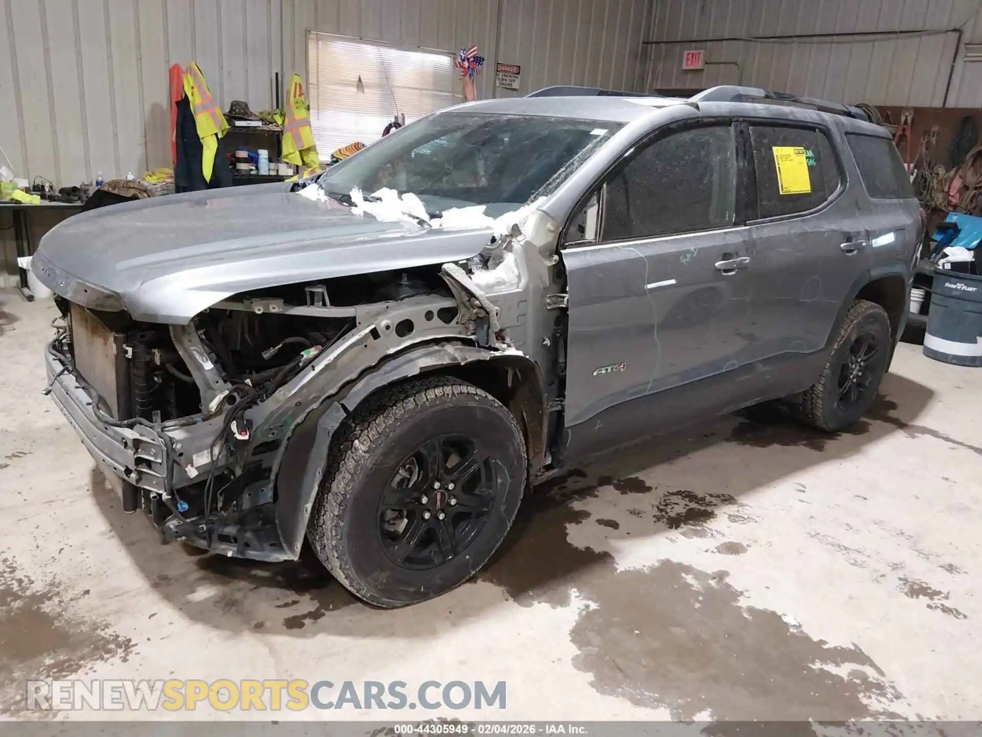 2 Photograph of a damaged car 1GKKNLLS5MZ200967 GMC ACADIA 2021