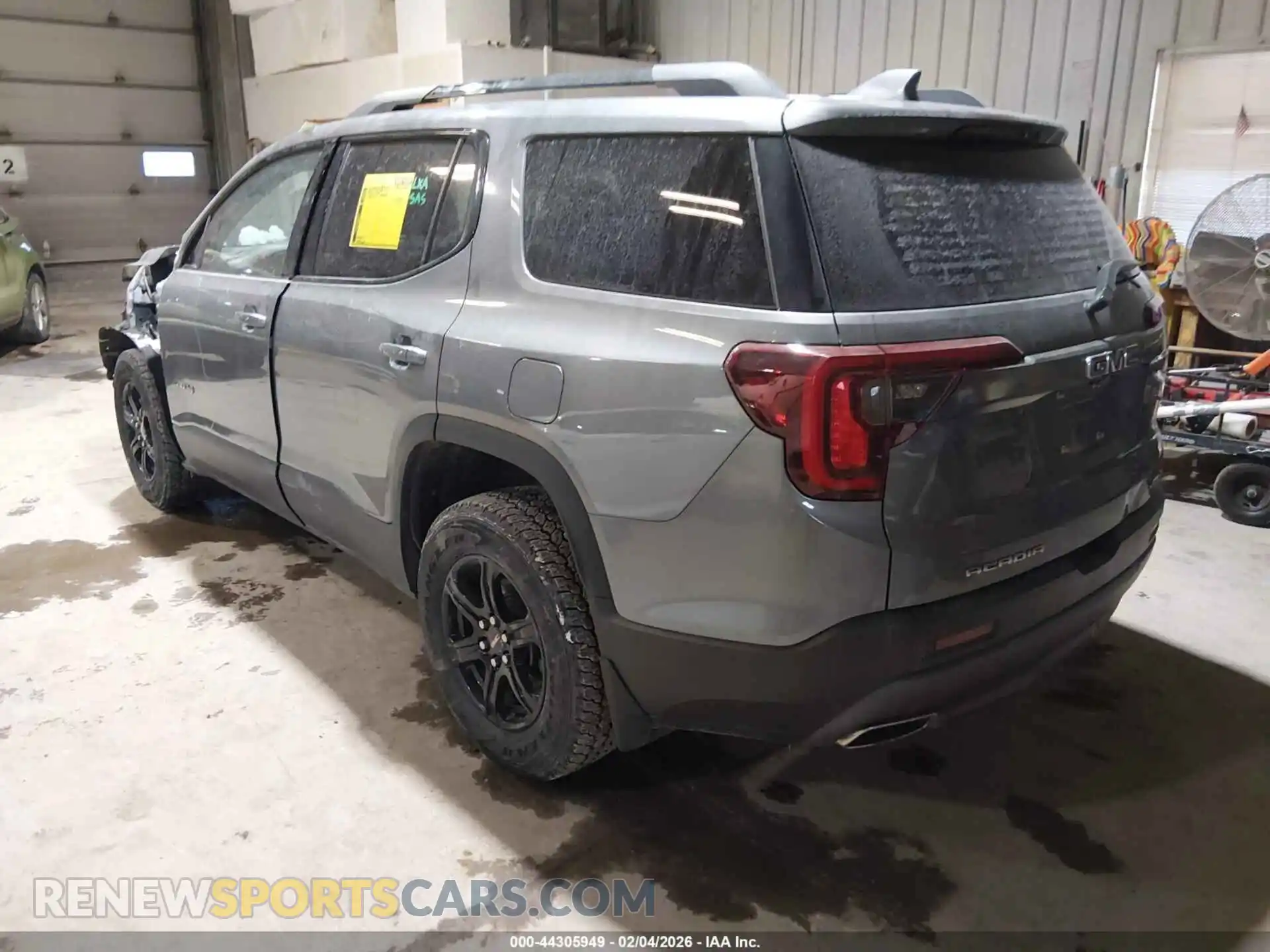 3 Photograph of a damaged car 1GKKNLLS5MZ200967 GMC ACADIA 2021