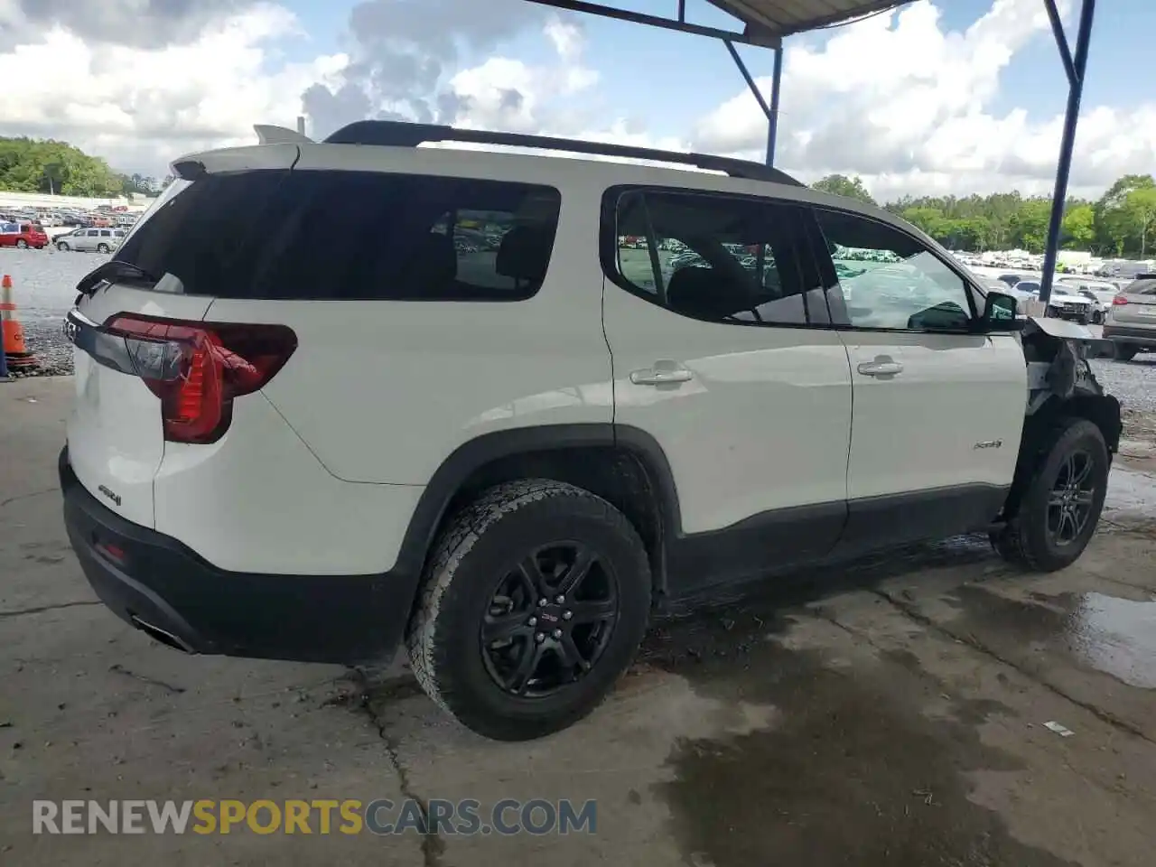 3 Photograph of a damaged car 1GKKNLLS6MZ121632 GMC ACADIA 2021
