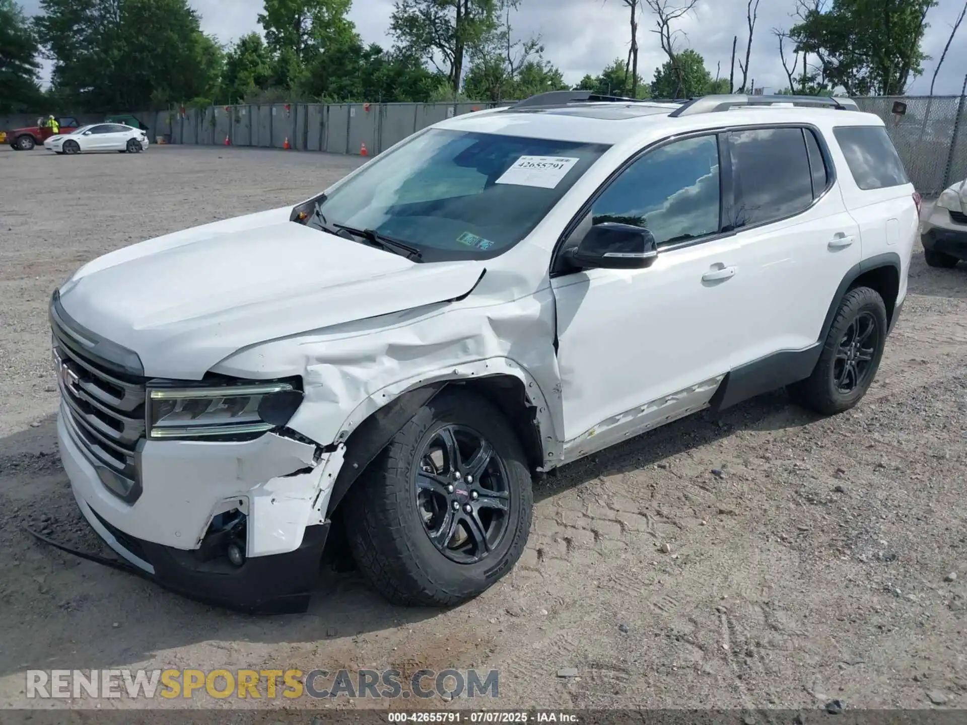 2 Photograph of a damaged car 1GKKNLLS6MZ172595 GMC ACADIA 2021