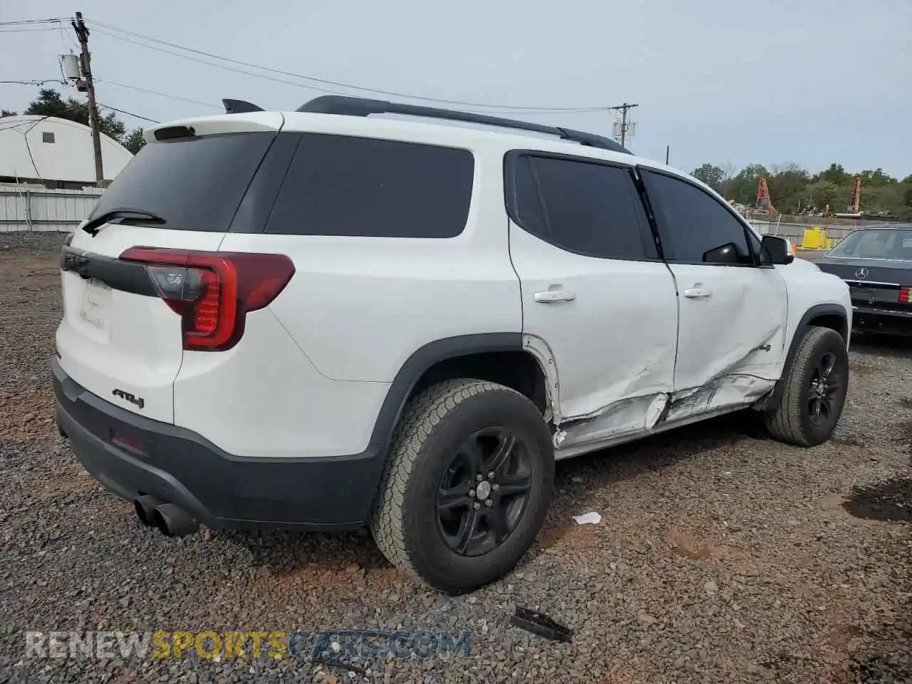 3 Photograph of a damaged car 1GKKNLLS7MZ142845 GMC ACADIA 2021