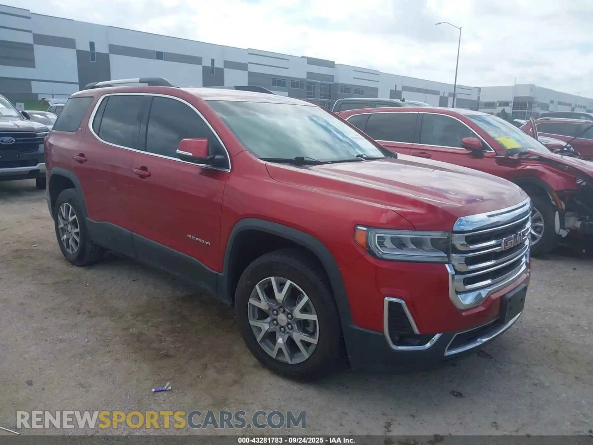 1 Photograph of a damaged car 1GKKNML40MZ178500 GMC ACADIA 2021