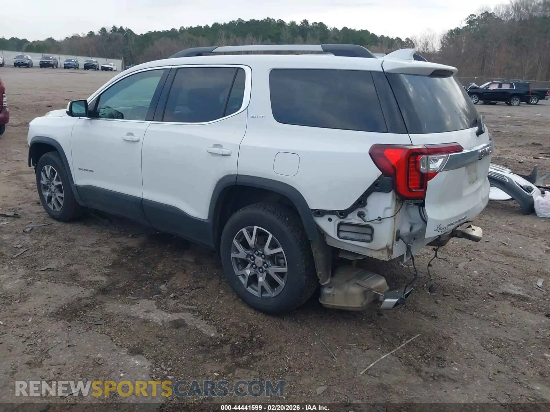 3 Photograph of a damaged car 1GKKNML45MZ113707 GMC ACADIA 2021