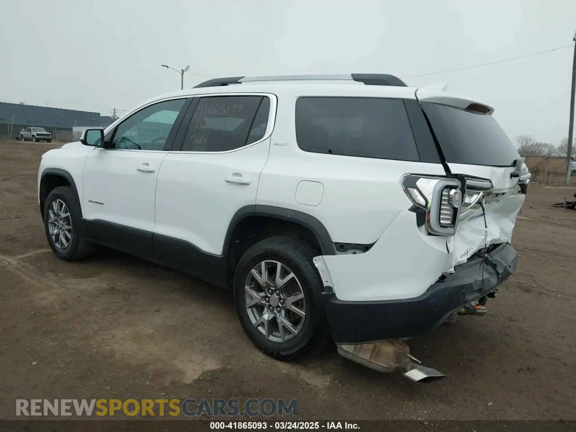 3 Photograph of a damaged car 1GKKNML4XMZ209400 GMC ACADIA 2021