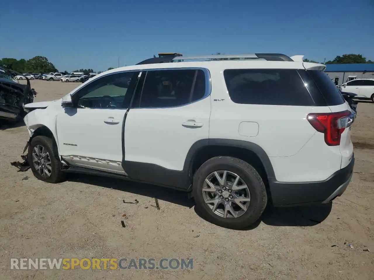 2 Photograph of a damaged car 1GKKNMLS1MZ223152 GMC ACADIA 2021