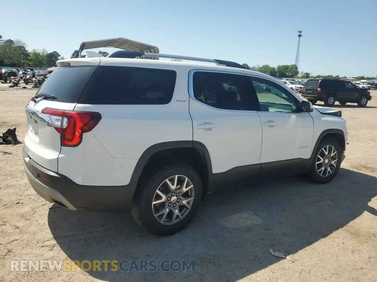 3 Photograph of a damaged car 1GKKNMLS1MZ223152 GMC ACADIA 2021