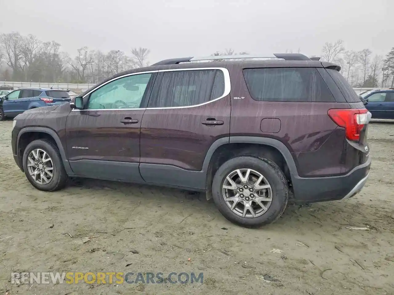 2 Photograph of a damaged car 1GKKNMLS5MZ141425 GMC ACADIA 2021