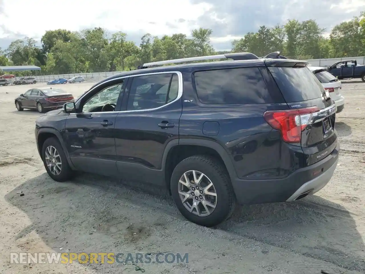 2 Photograph of a damaged car 1GKKNMLS5MZ232727 GMC ACADIA 2021