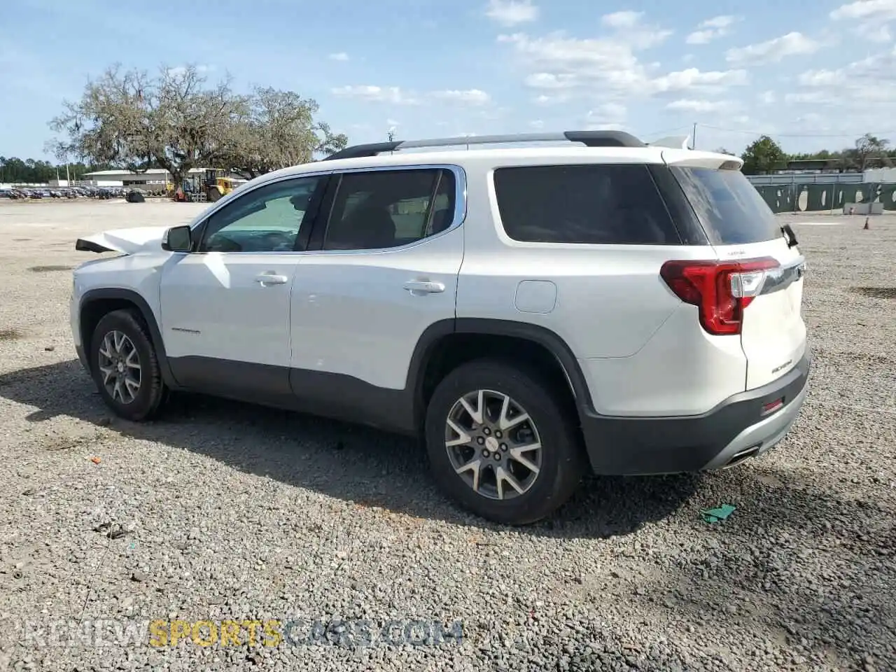 2 Photograph of a damaged car 1GKKNMLS9MZ173472 GMC ACADIA 2021