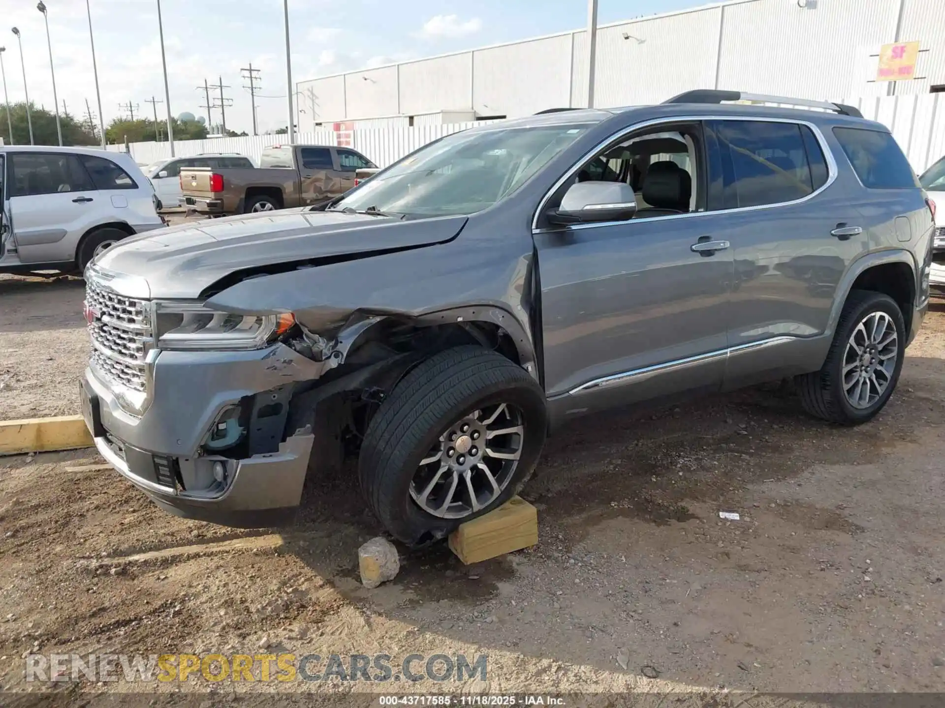 2 Photograph of a damaged car 1GKKNPLS0MZ200947 GMC ACADIA 2021
