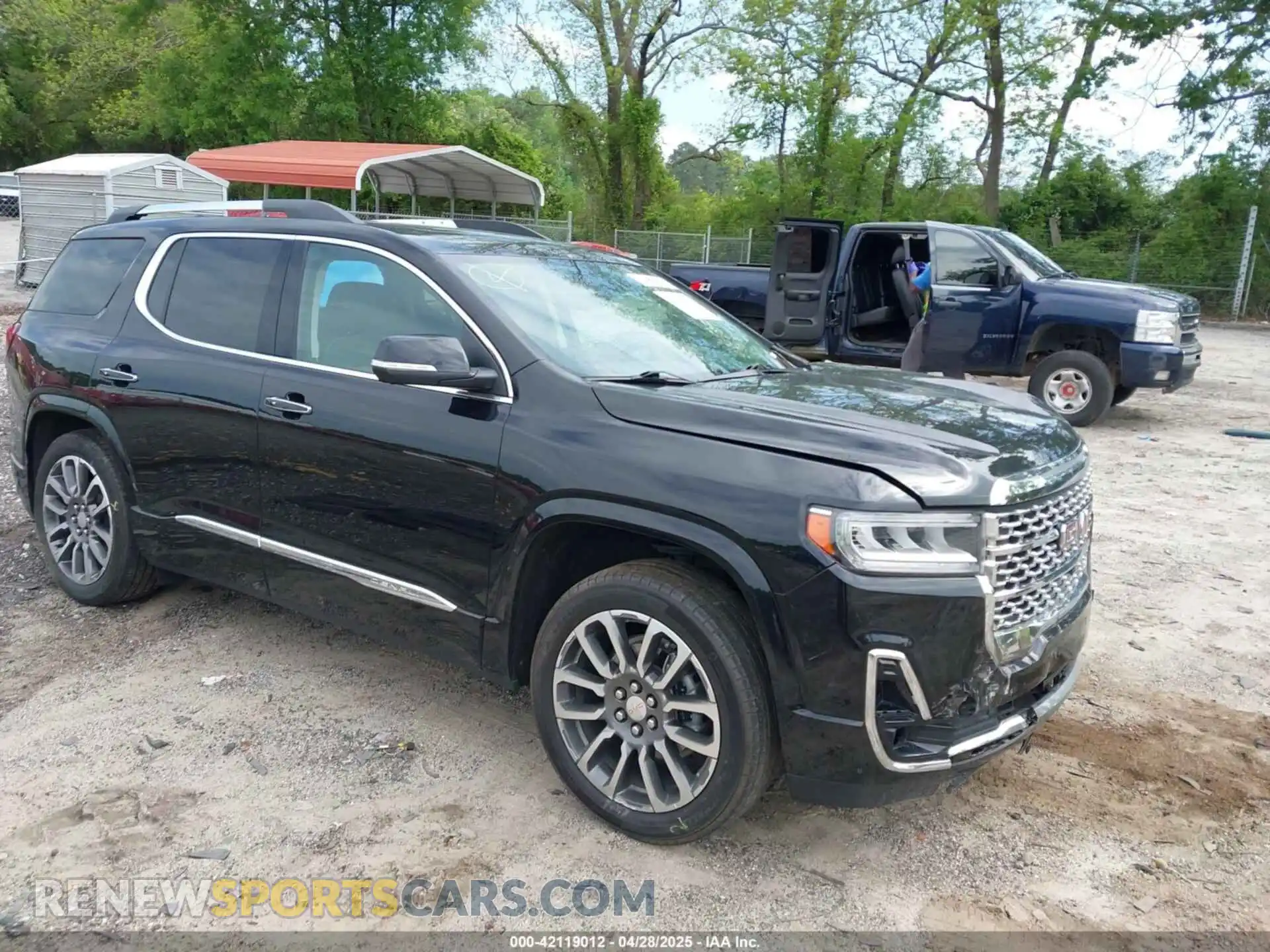 1 Photograph of a damaged car 1GKKNPLS2MZ224943 GMC ACADIA 2021