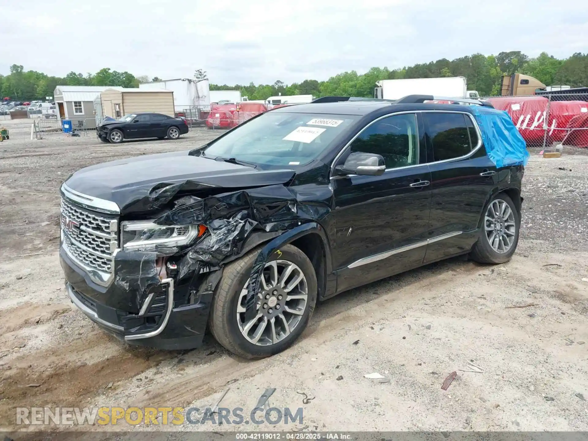 2 Photograph of a damaged car 1GKKNPLS2MZ224943 GMC ACADIA 2021