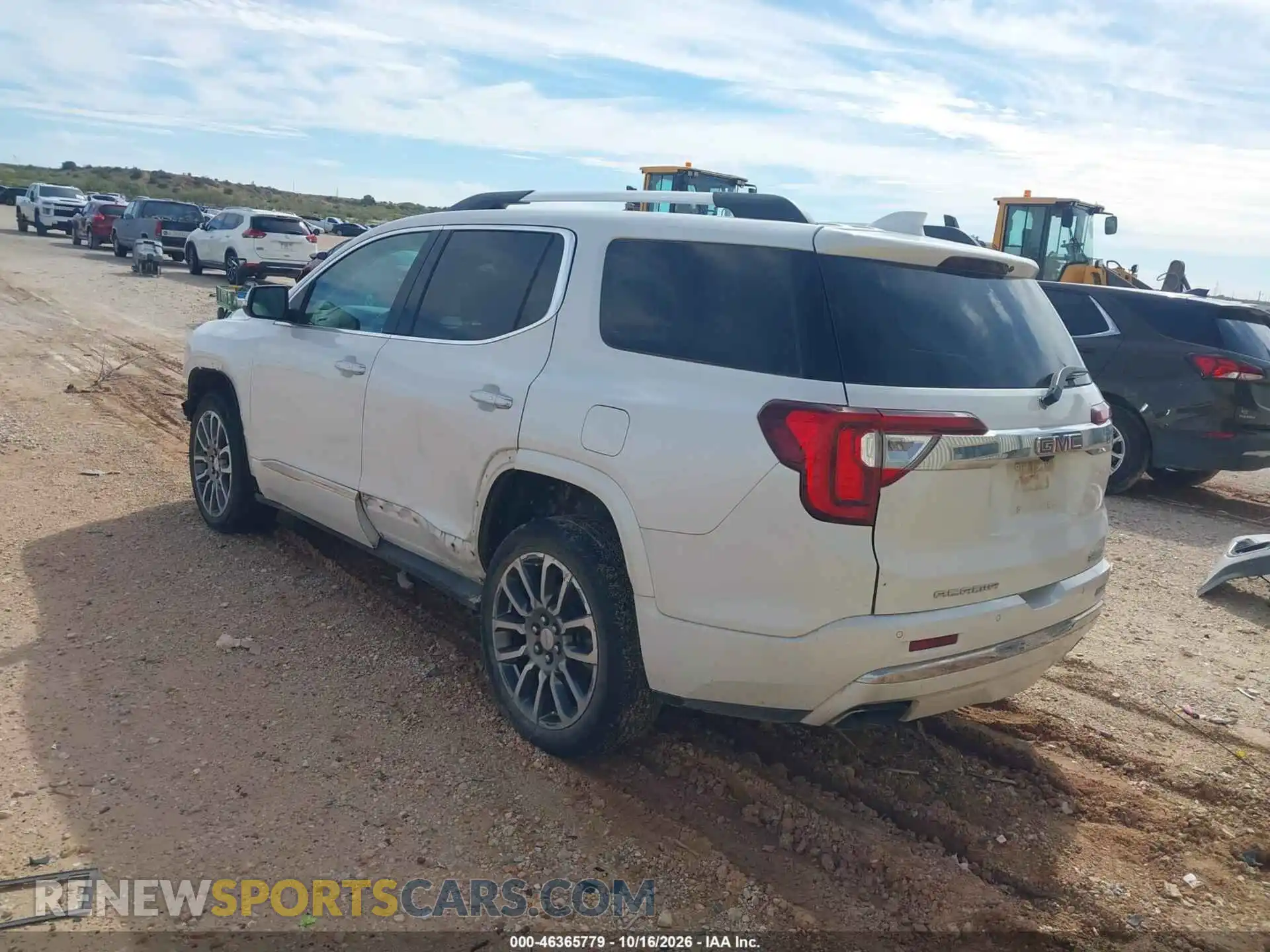3 Photograph of a damaged car 1GKKNPLS5MZ146903 GMC ACADIA 2021