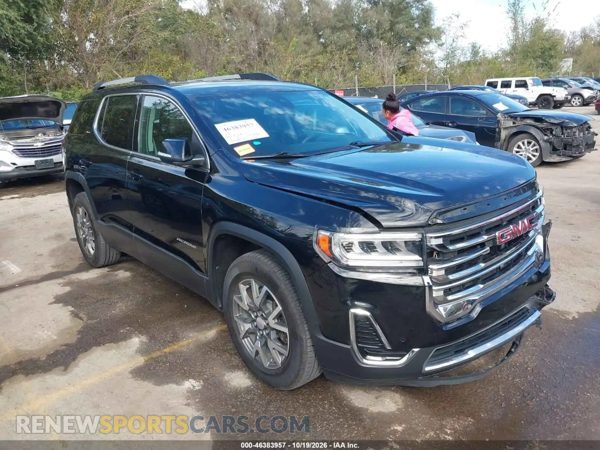 1 Photograph of a damaged car 1GKKNRL48MZ101662 GMC ACADIA 2021