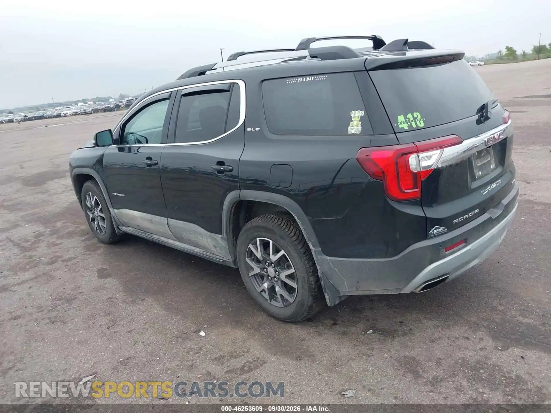3 Photograph of a damaged car 1GKKNRL4XMZ187301 GMC ACADIA 2021