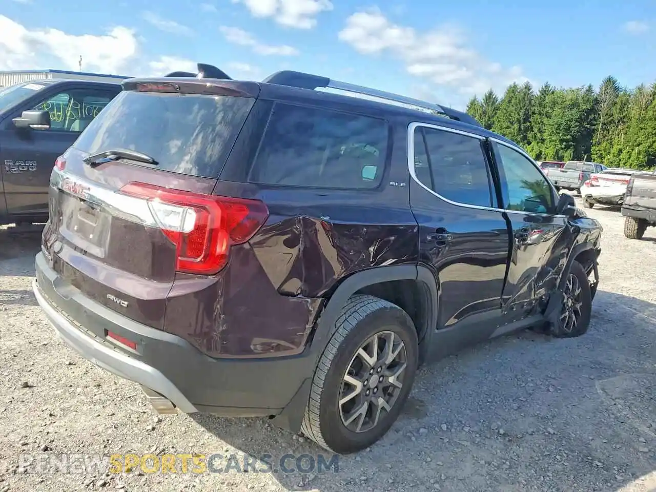 3 Photograph of a damaged car 1GKKNRLS3MZ207225 GMC ACADIA 2021