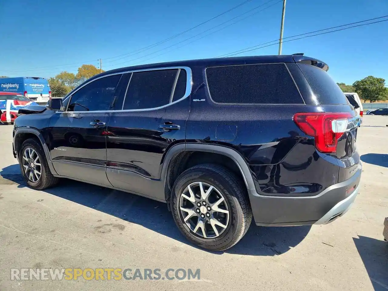2 Photograph of a damaged car 1GKKNRLS4MZ139081 GMC ACADIA 2021