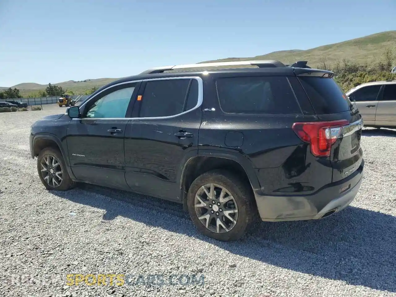 2 Photograph of a damaged car 1GKKNRLS4MZ175126 GMC ACADIA 2021