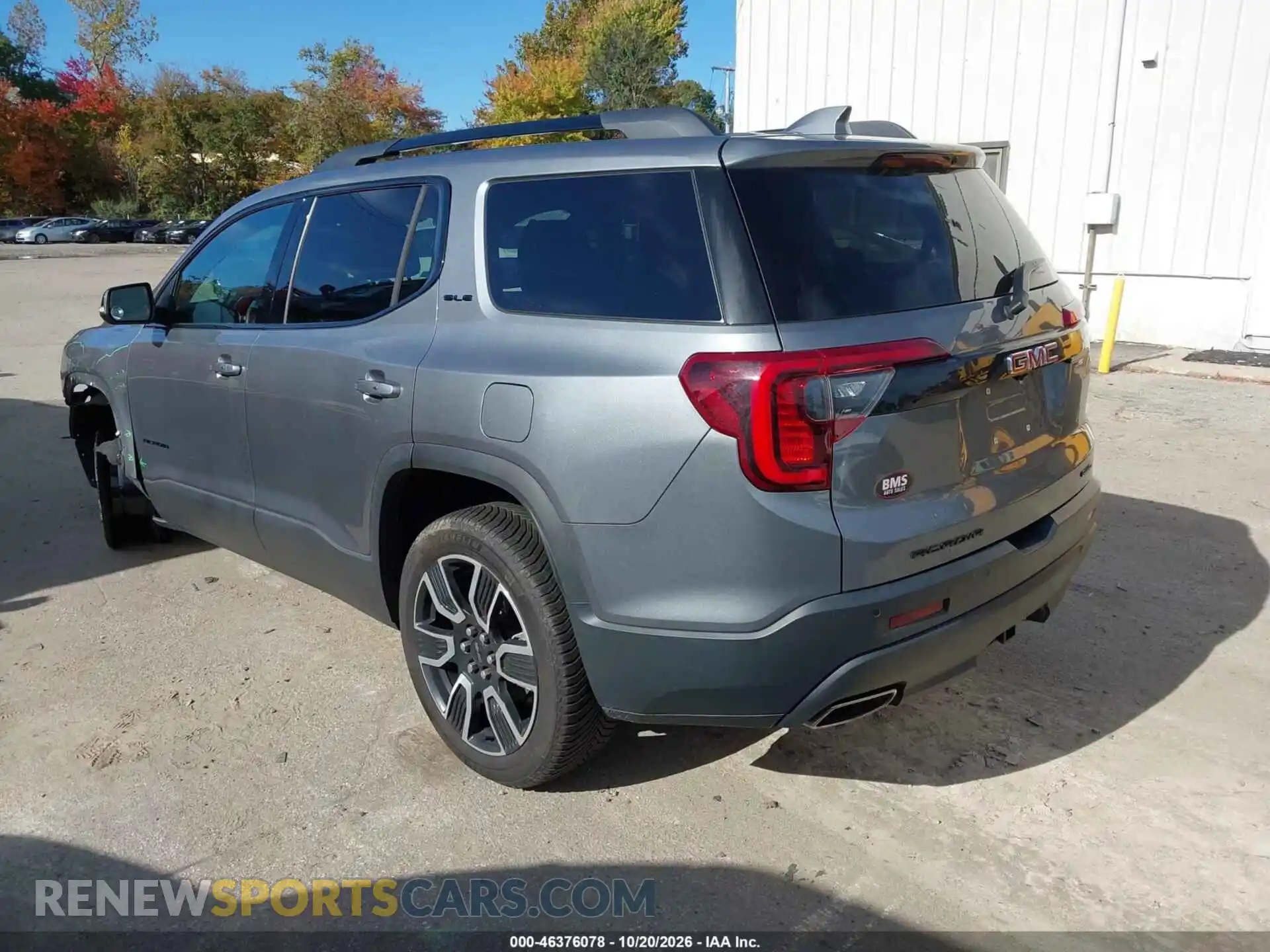 3 Фотография поврежденного автомобиля 1GKKNRLS6MZ117163 GMC ACADIA 2021