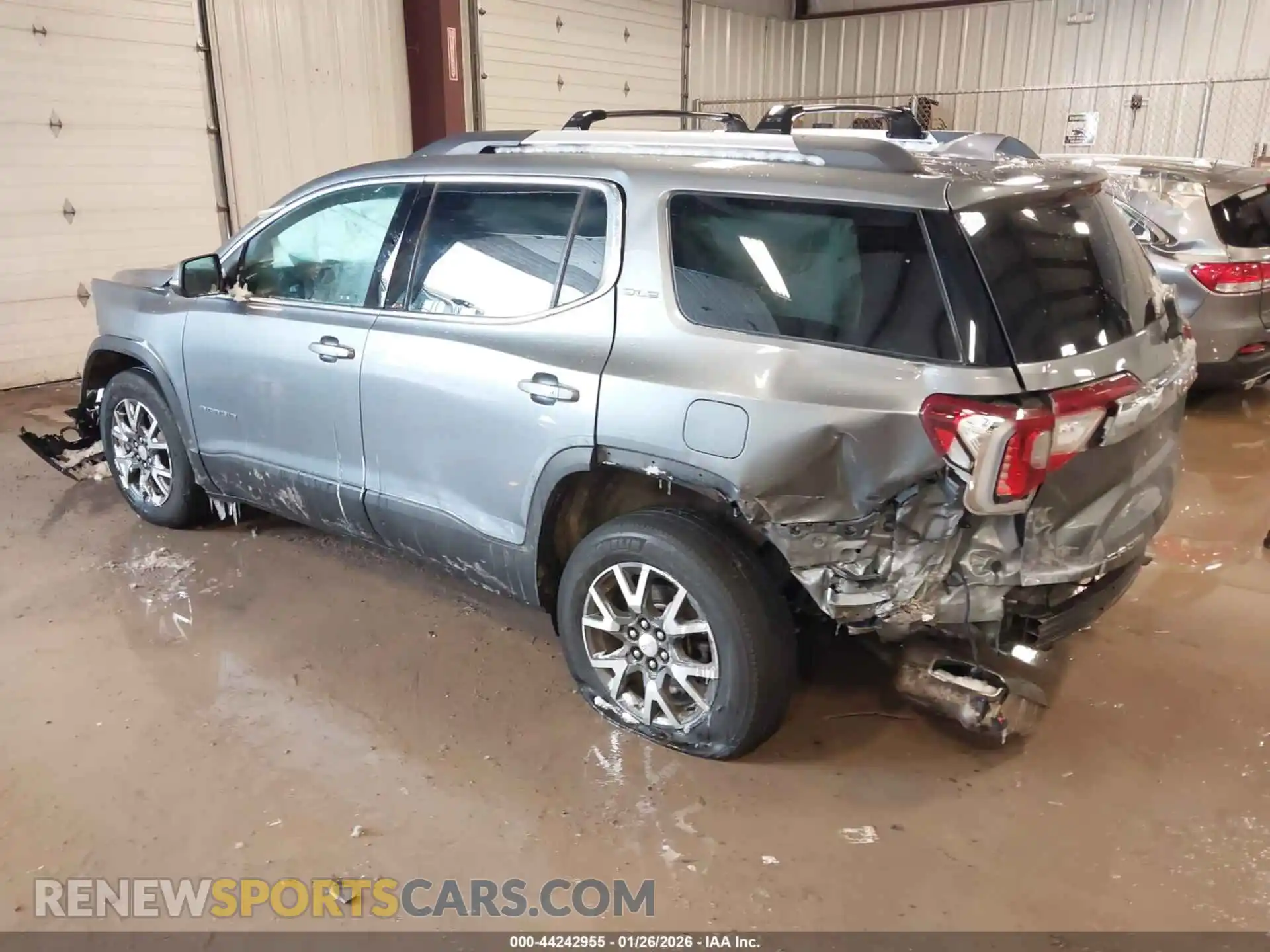 3 Photograph of a damaged car 1GKKNRLS6MZ183437 GMC ACADIA 2021