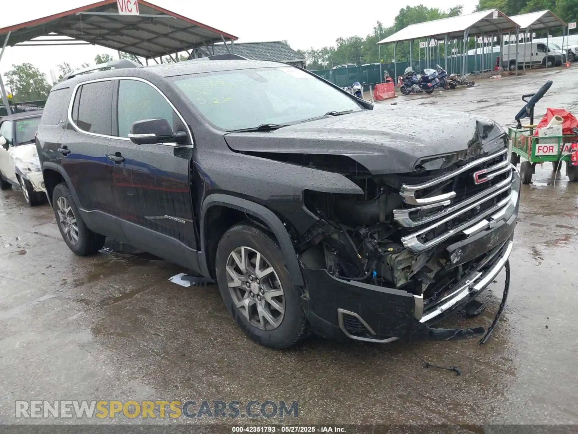 1 Photograph of a damaged car 1GKKNUL46MZ140897 GMC ACADIA 2021