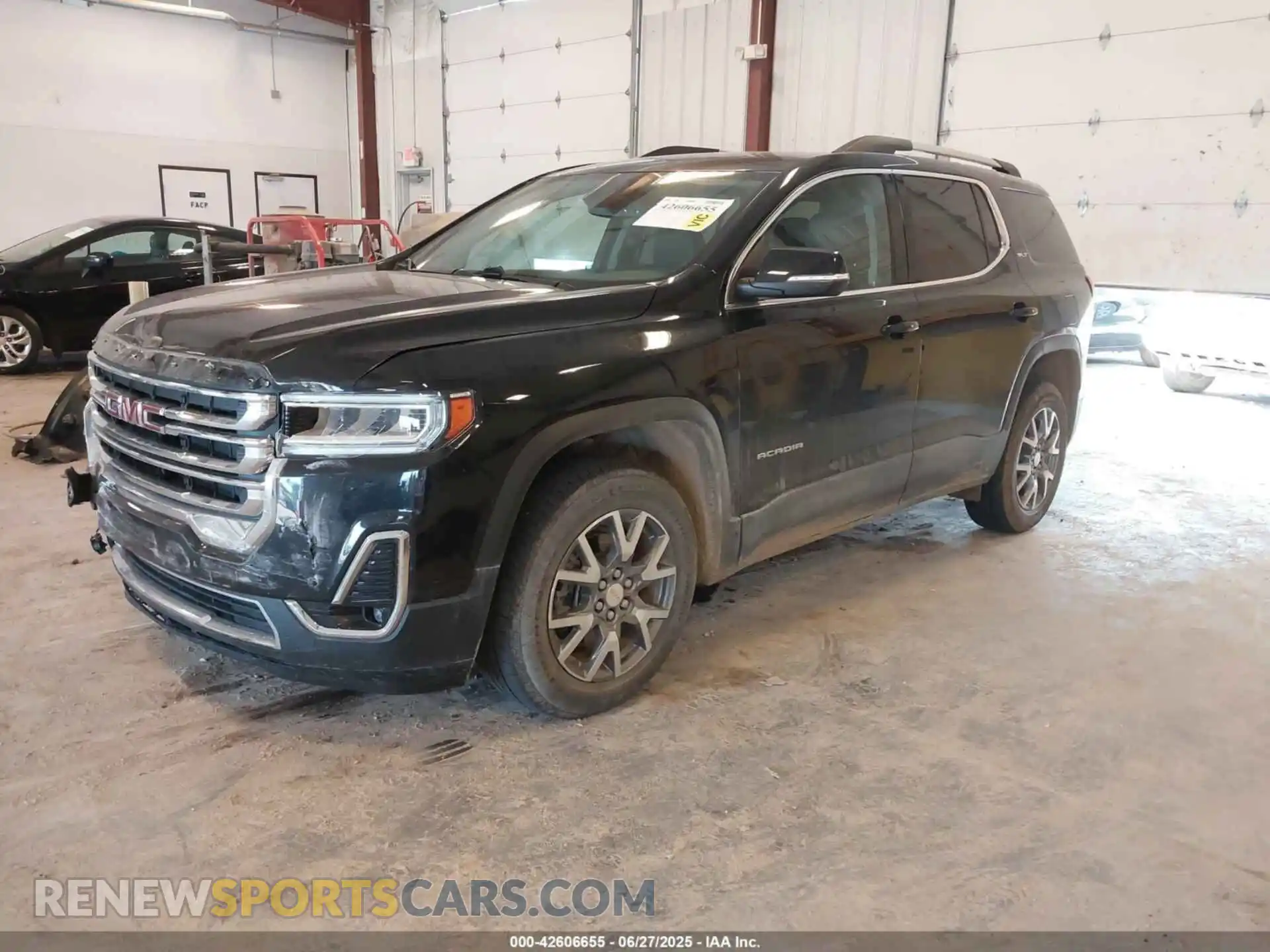 2 Photograph of a damaged car 1GKKNULS7MZ159411 GMC ACADIA 2021