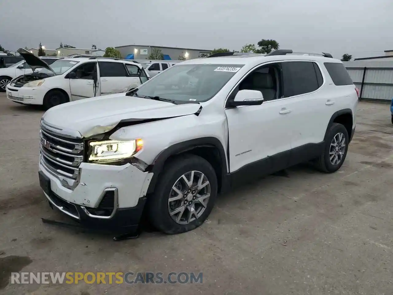 1 Photograph of a damaged car 1GKKNULS9MZ219995 GMC ACADIA 2021