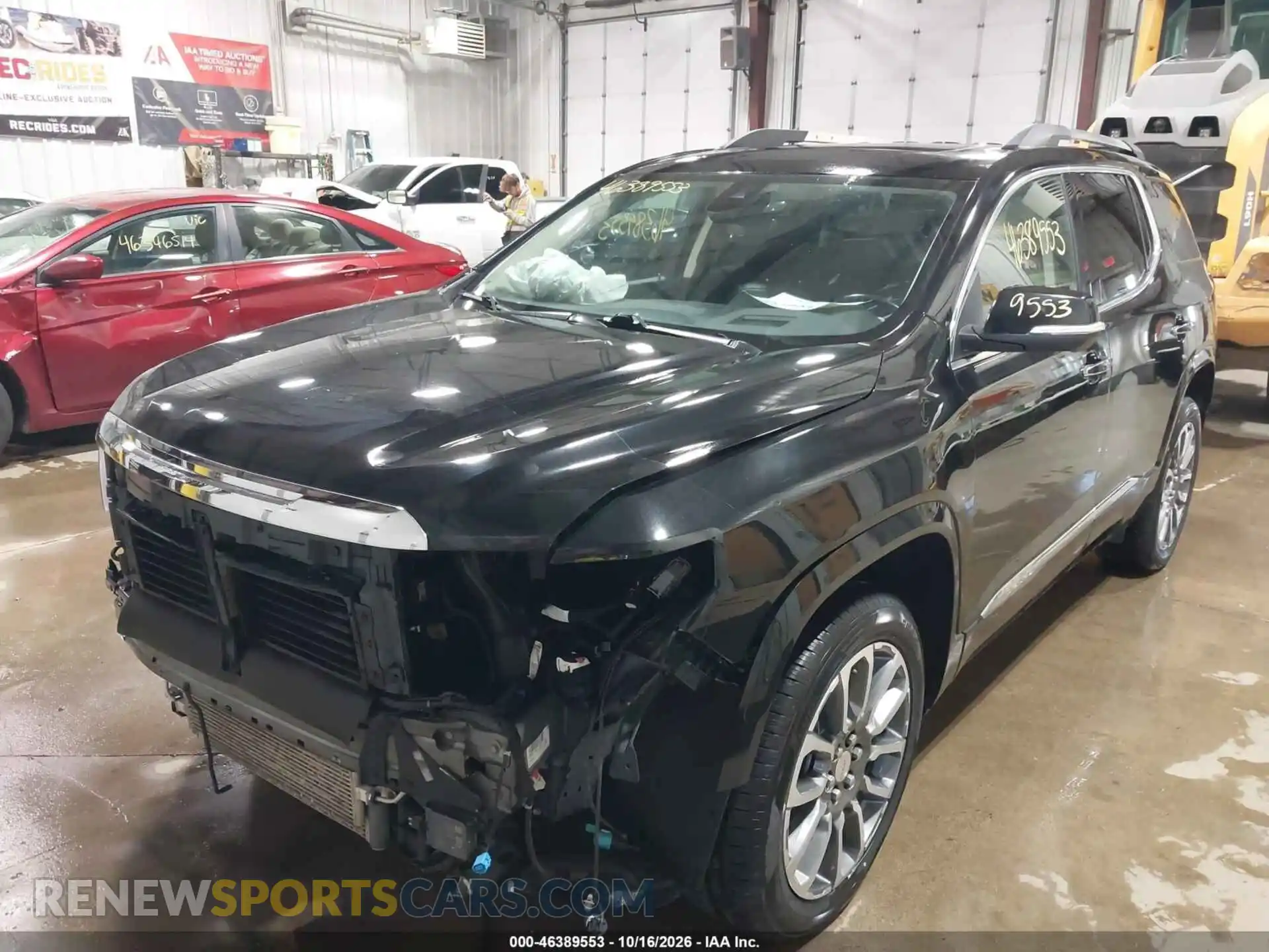 2 Photograph of a damaged car 1GKKNXLS1MZ233665 GMC ACADIA 2021