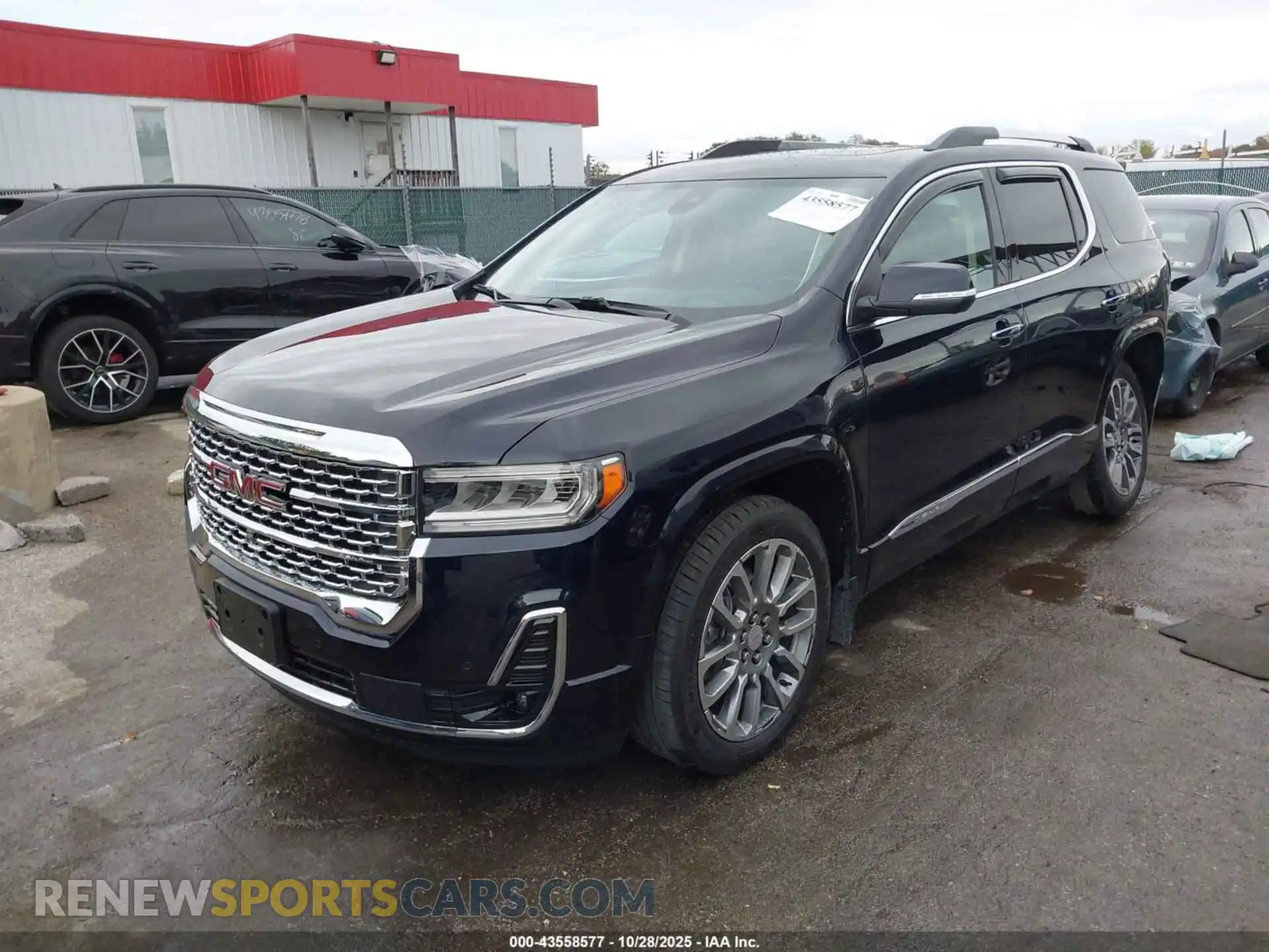 2 Photograph of a damaged car 1GKKNXLS5MZ128322 GMC ACADIA 2021