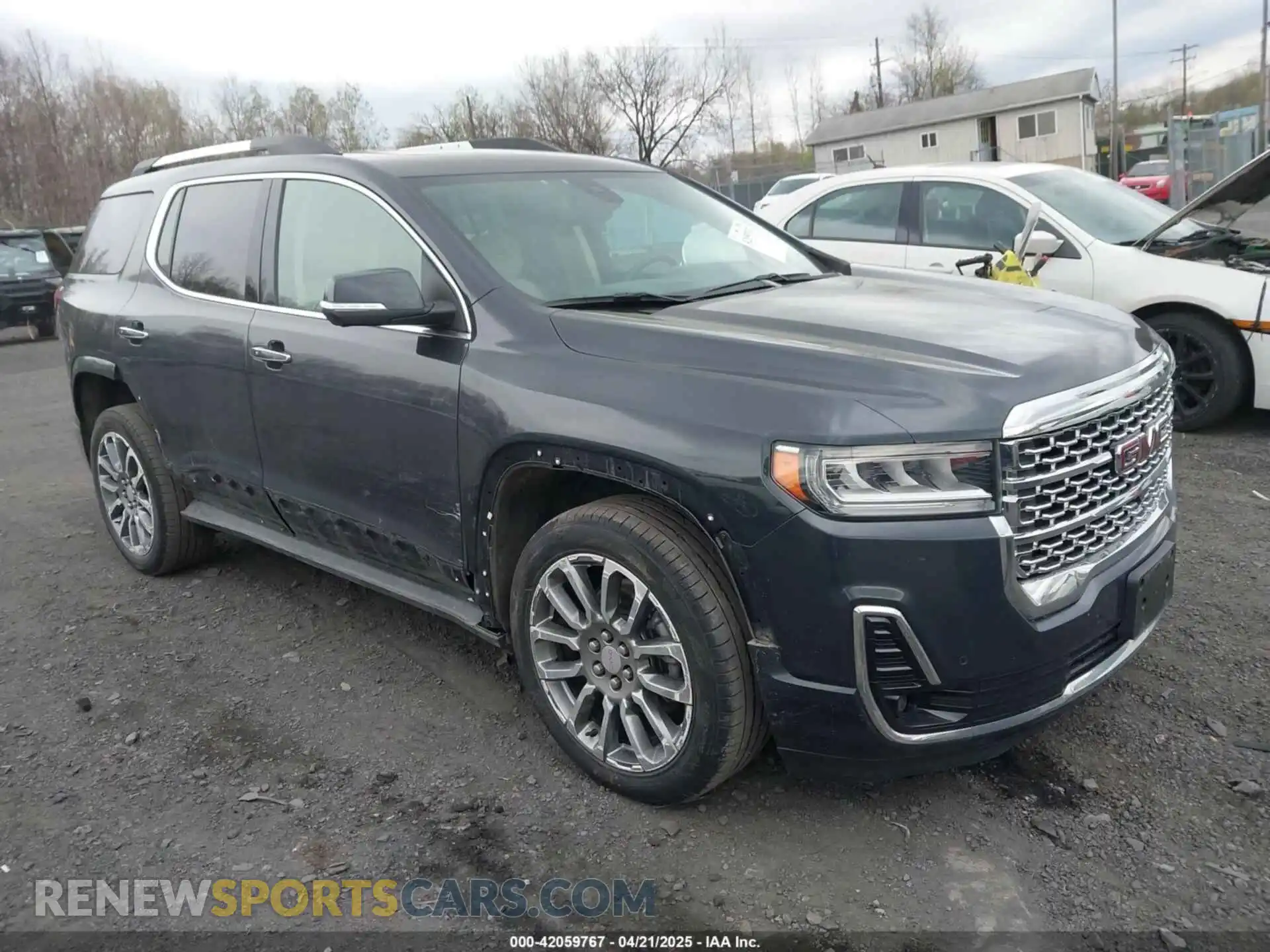 1 Photograph of a damaged car 1GKKNXLS8MZ133935 GMC ACADIA 2021