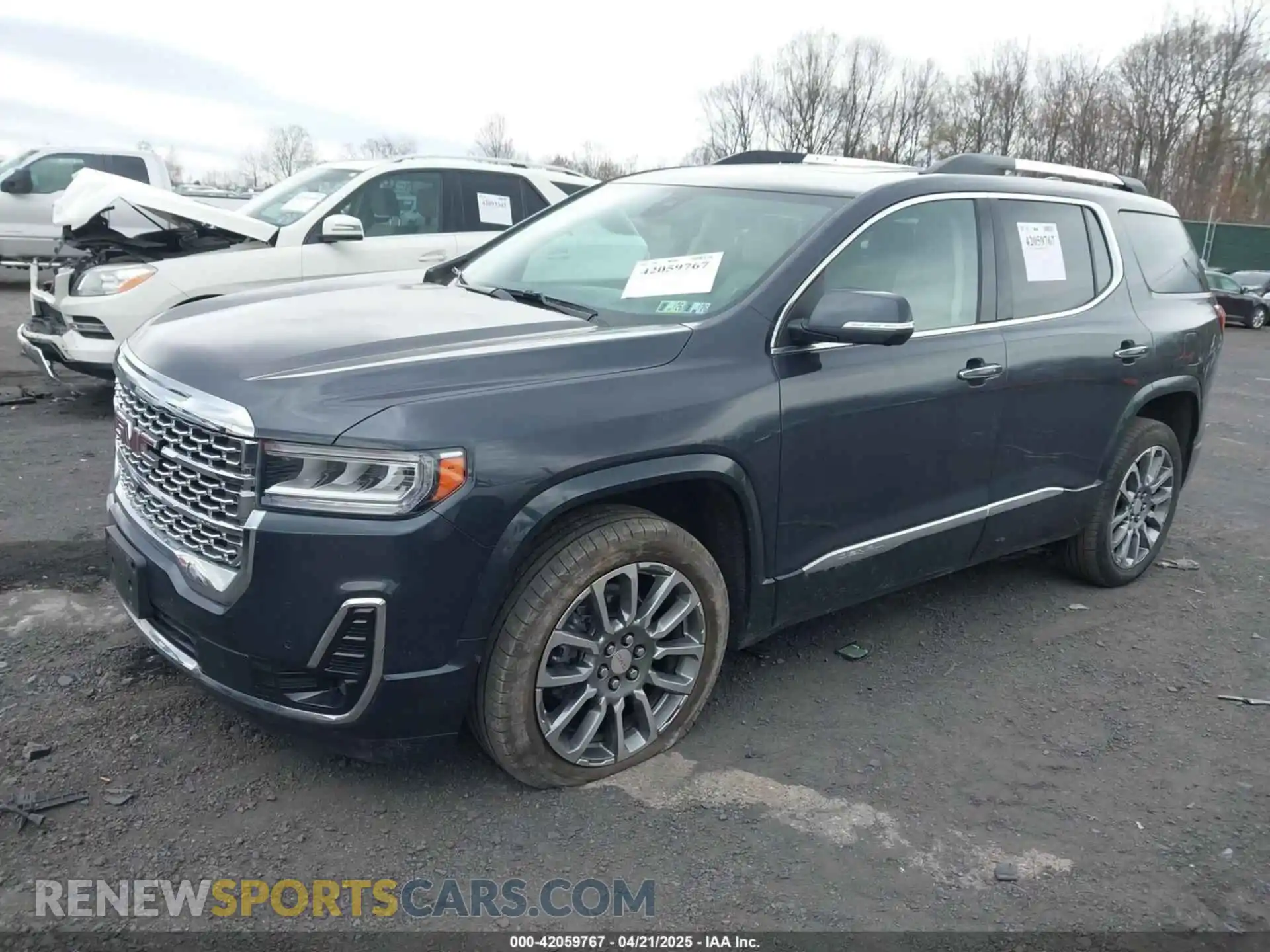 2 Photograph of a damaged car 1GKKNXLS8MZ133935 GMC ACADIA 2021