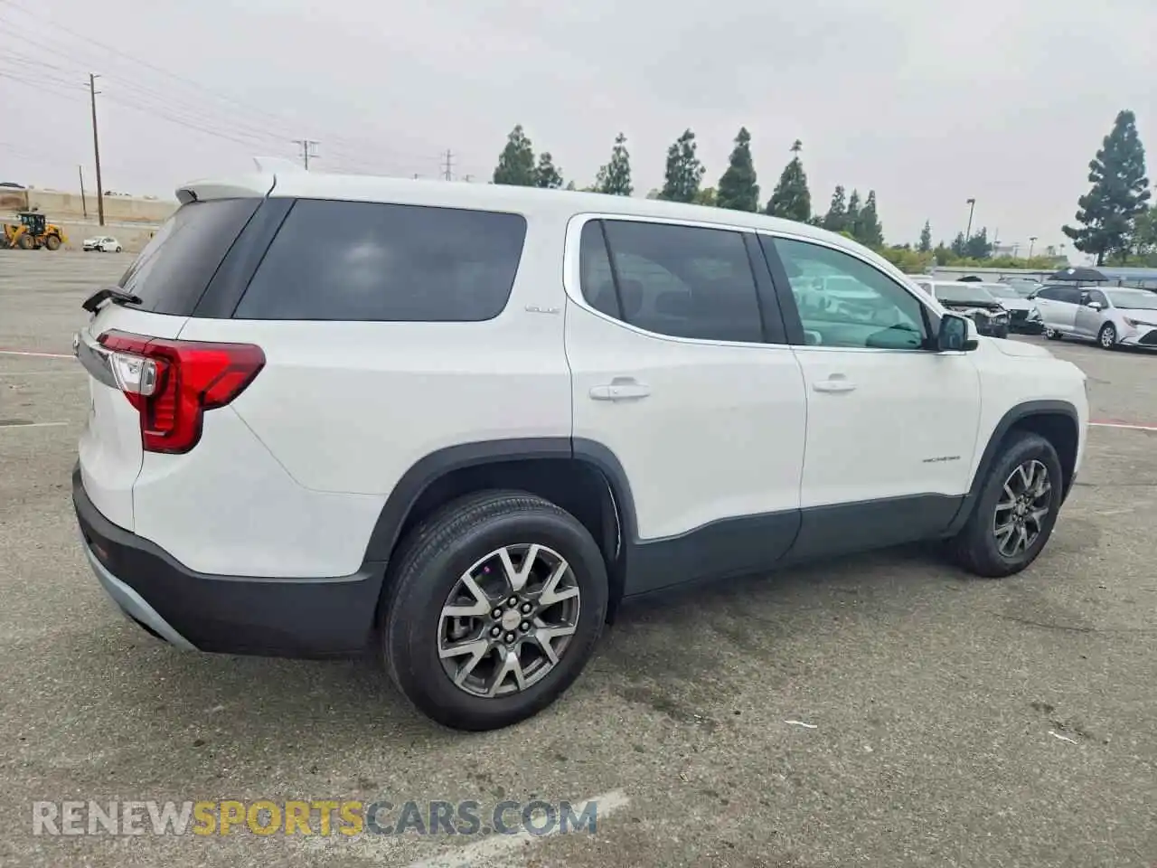 3 Фотография поврежденного автомобиля 1GKKNKL49NZ132590 GMC ACADIA 2022