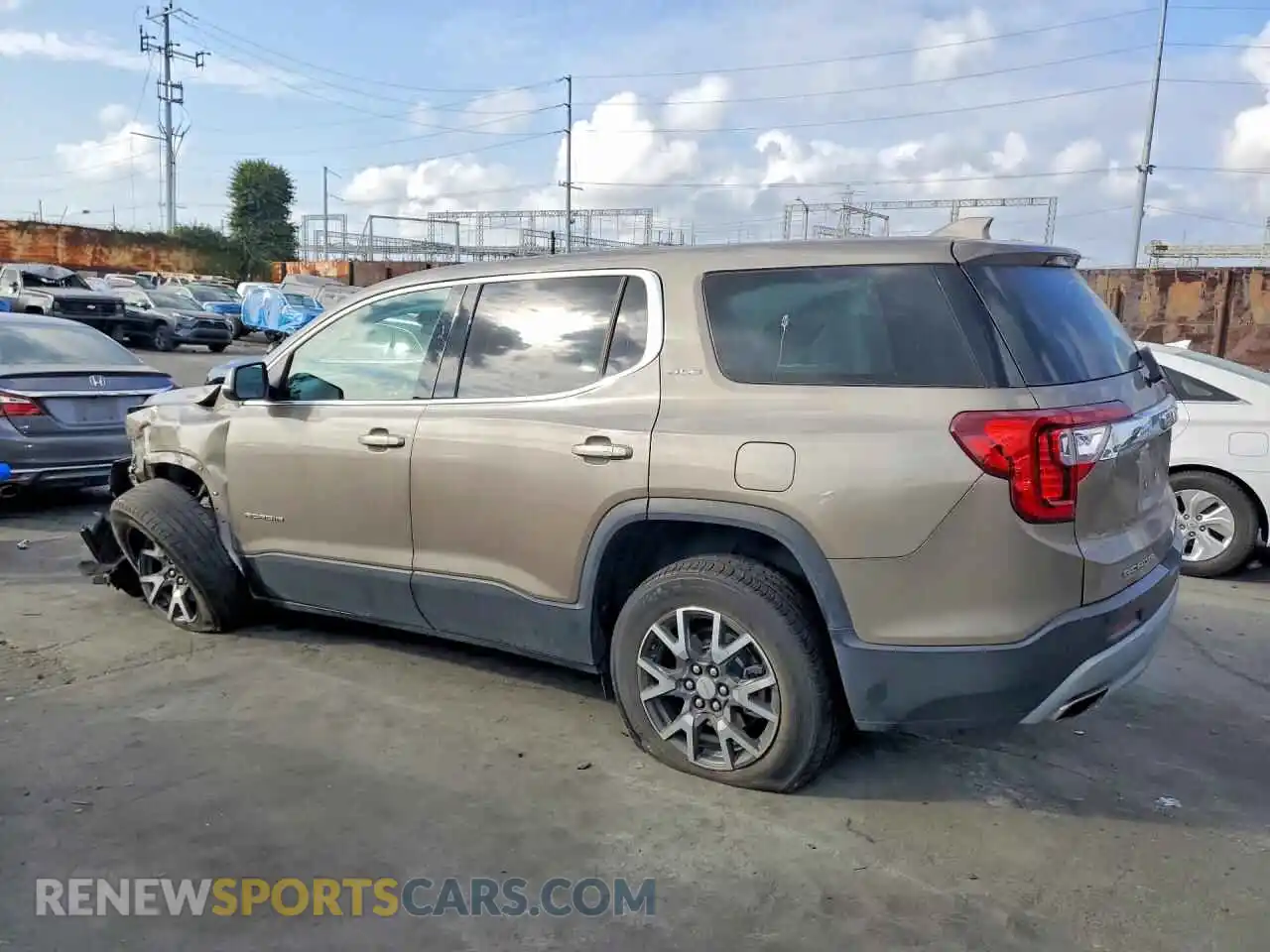 2 Photograph of a damaged car 1GKKNKL41PZ150522 GMC ACADIA 2023