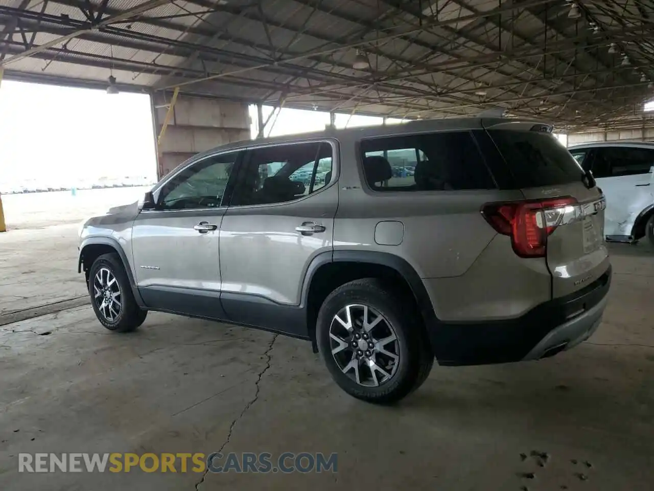 2 Photograph of a damaged car 1GKKNKL42PZ176384 GMC ACADIA 2023