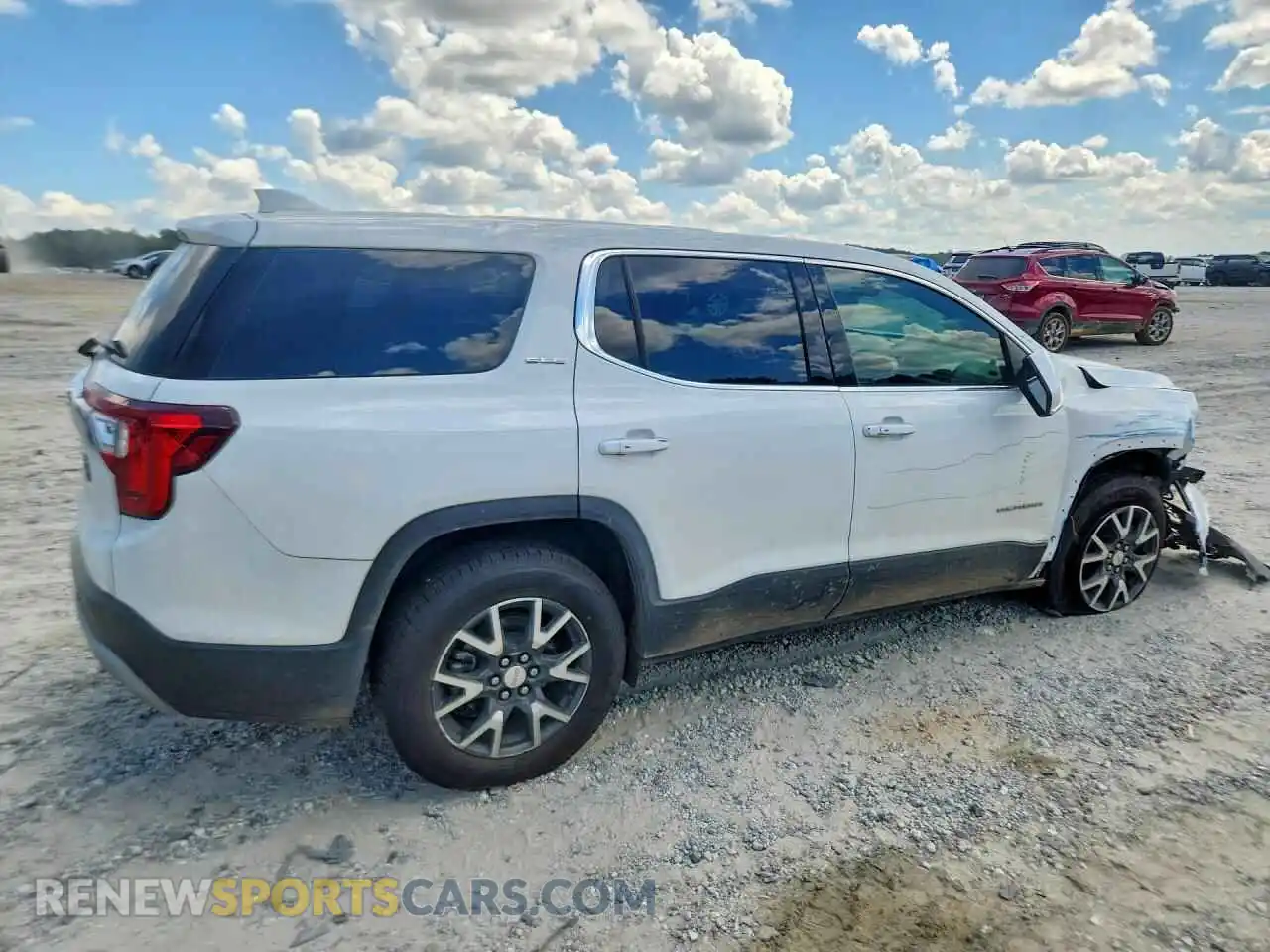 3 Фотография поврежденного автомобиля 1GKKNKL46PZ162150 GMC ACADIA 2023